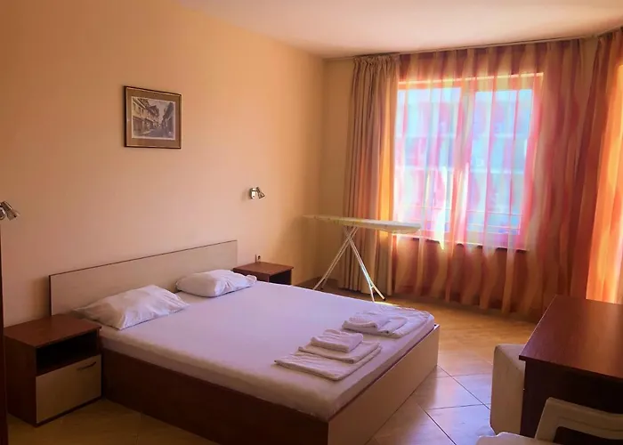 Complex Golden Dreams