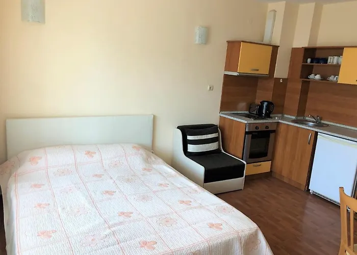 Complex Golden Dreams Lejlighedshotel 3*