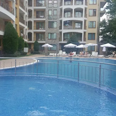 Complex Golden Dreams Апарт-отель