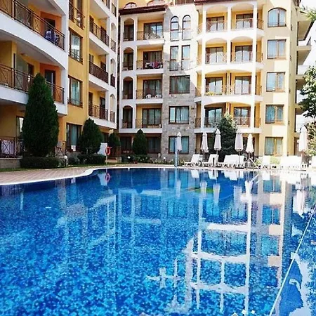 Complex Golden Dreams Солнечный берег