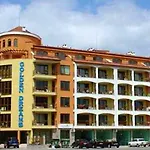 Lägenhetshotell Complex Golden Dreams 3*