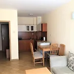 Complex Golden Dreams Slăntjev Brjag