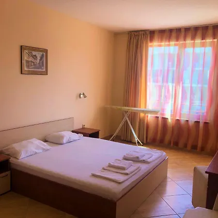 Complex Golden Dreams