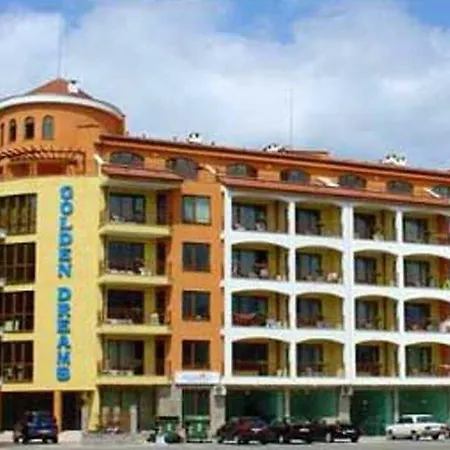 Apartahotel Complex Golden Dreams 3*